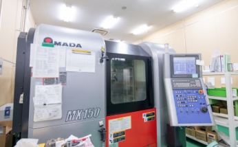 マルチプロセスセンター(5軸NC) MX150